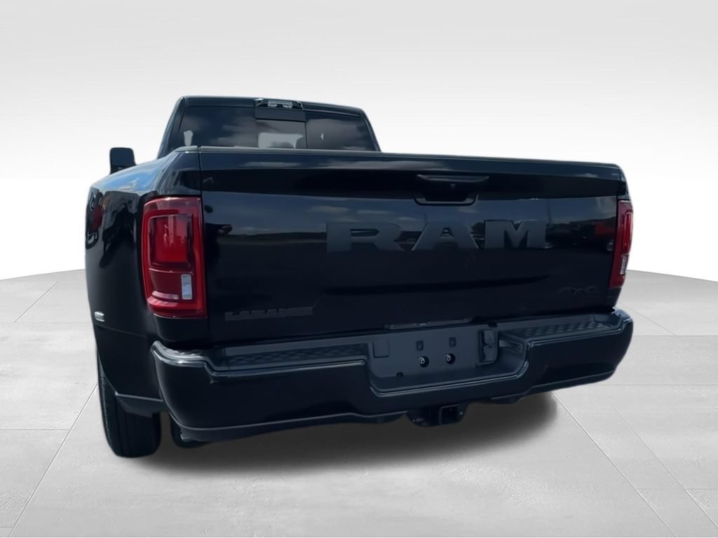 New 2026 RAM 3500 Laramie AWD/4WD image 7