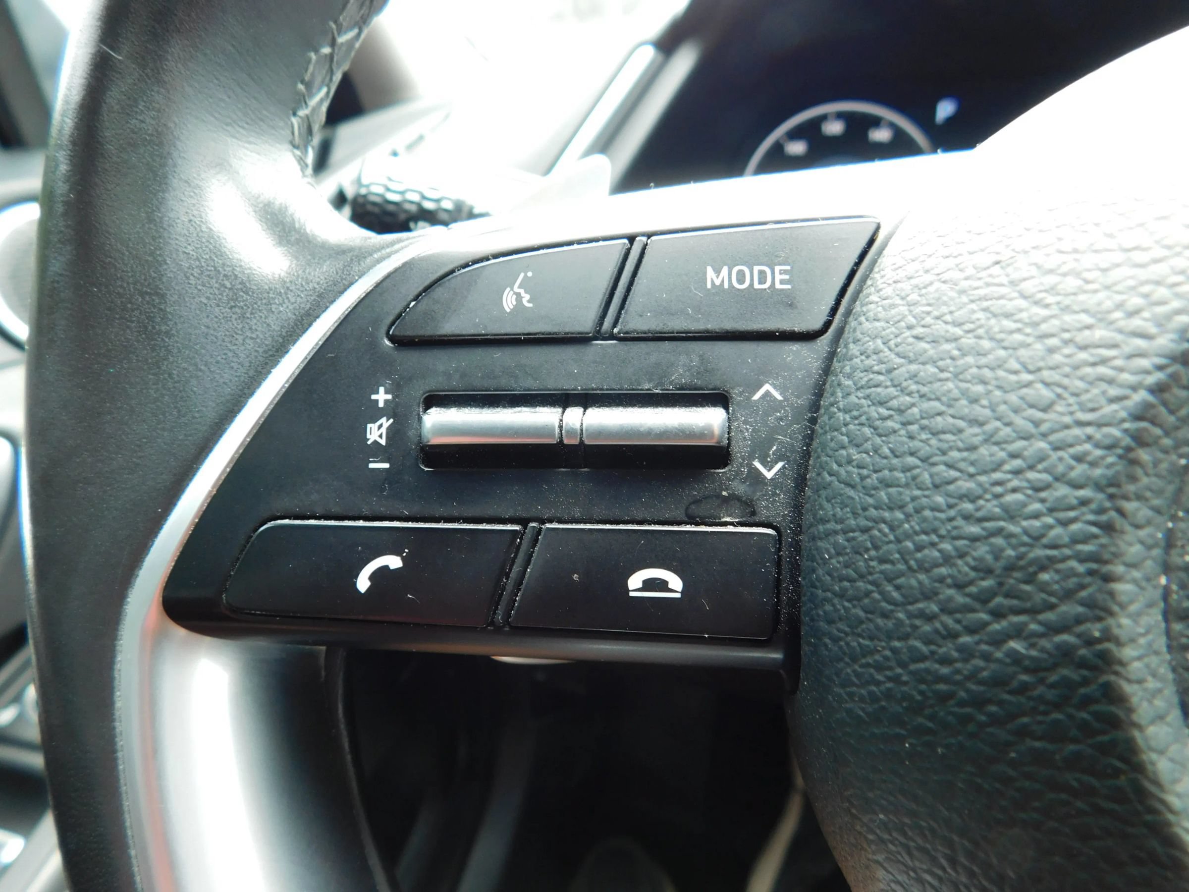 Used 2022 Hyundai Sonata Limited FWD image 26