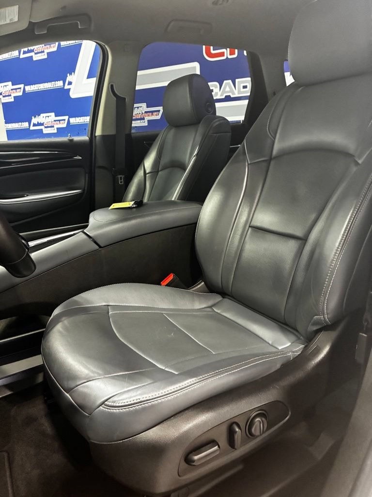 Used 2019 Buick Enclave Essence FWD image 14