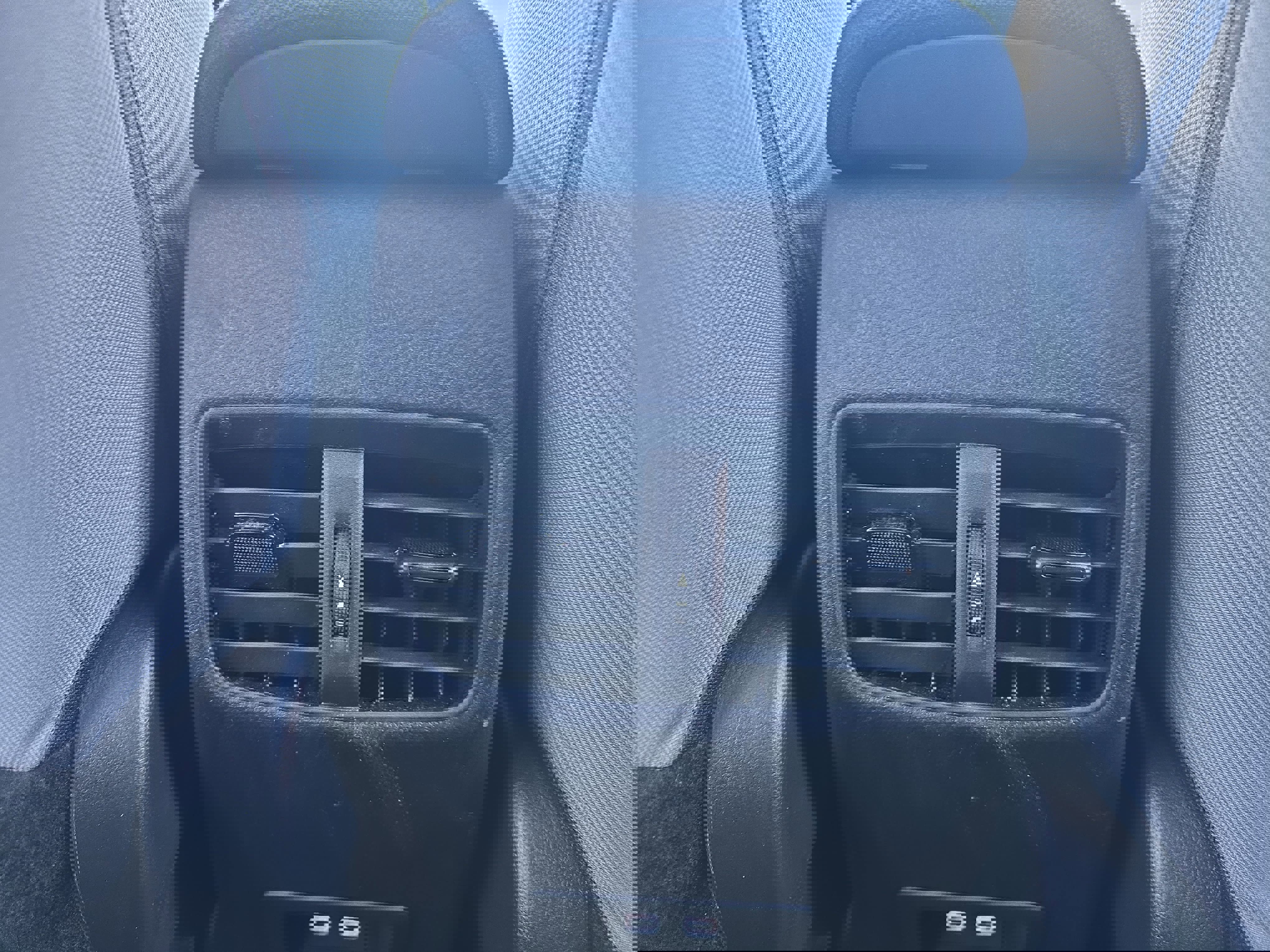 Used 2025 Toyota Corolla Cross AWD Hybrid image 12