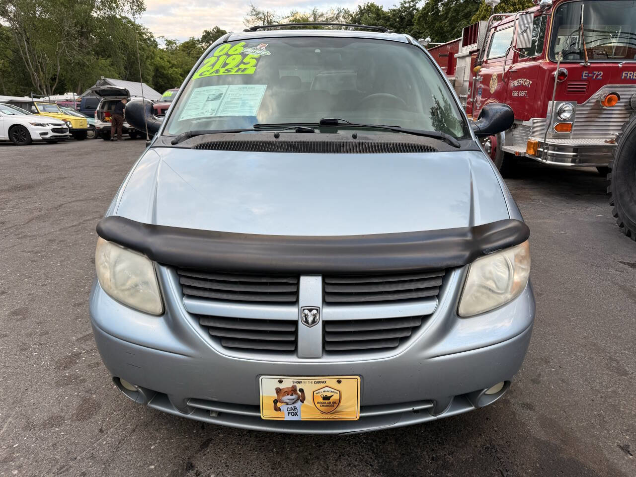 Used 2006 Dodge Grand Caravan SXT image 3