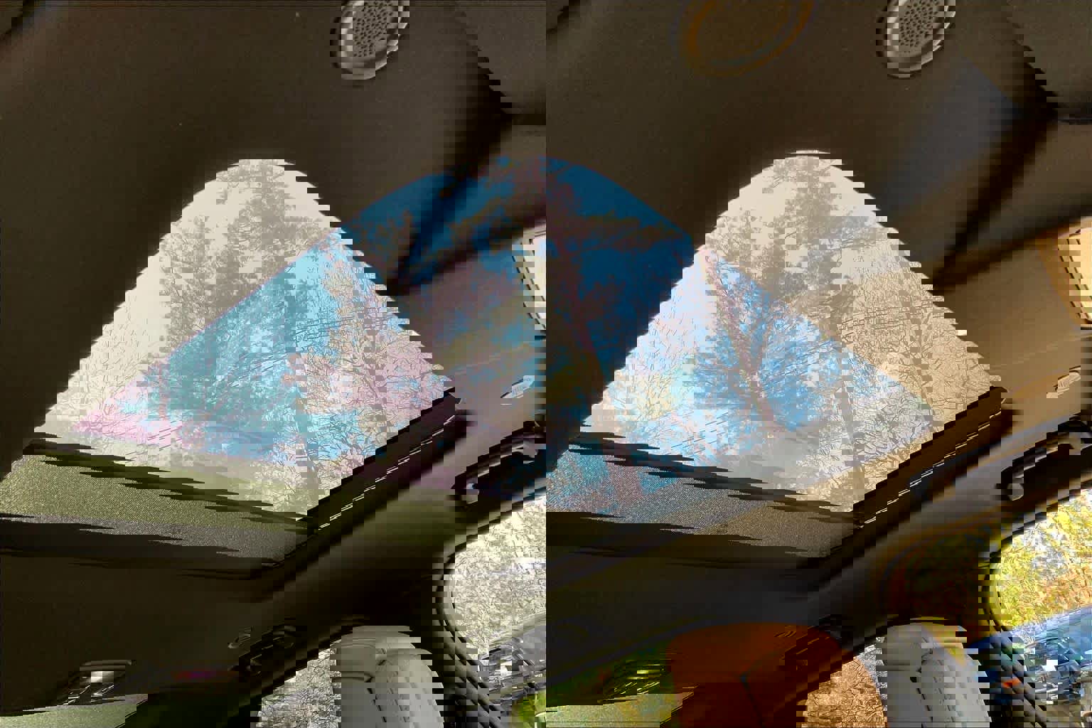 Used 2025 Land Rover Discovery Dynamic SE image 13