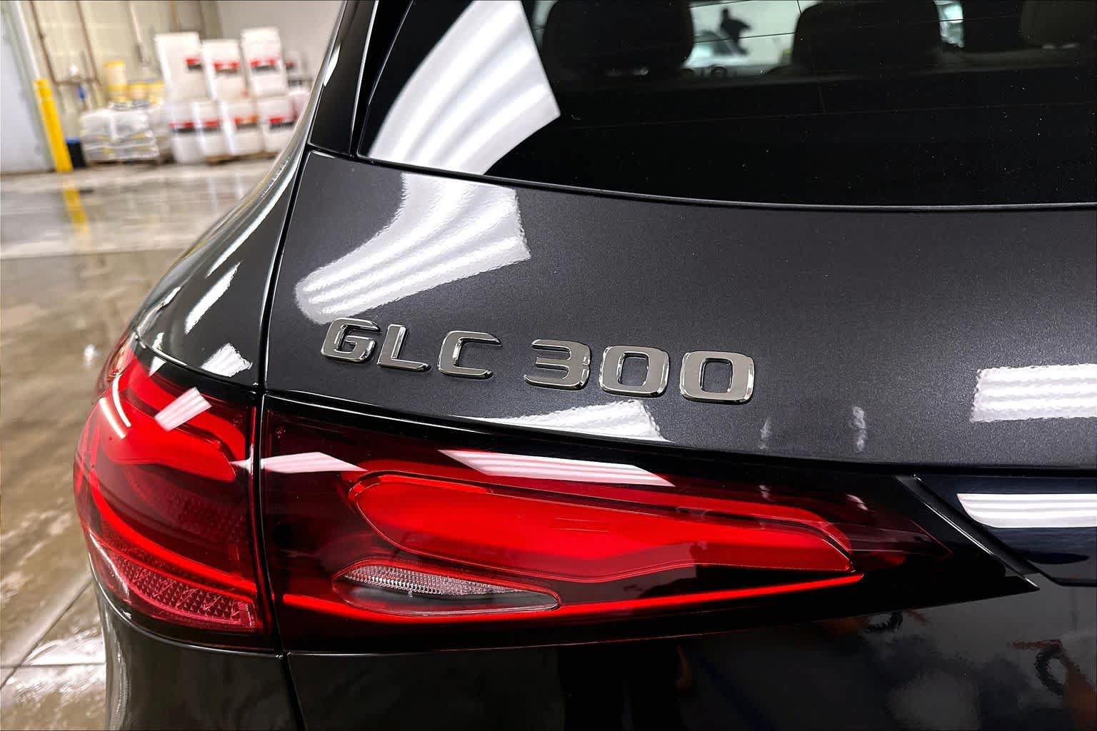 Certified 2026 Mercedes-Benz GLC 300 4MATIC image 33