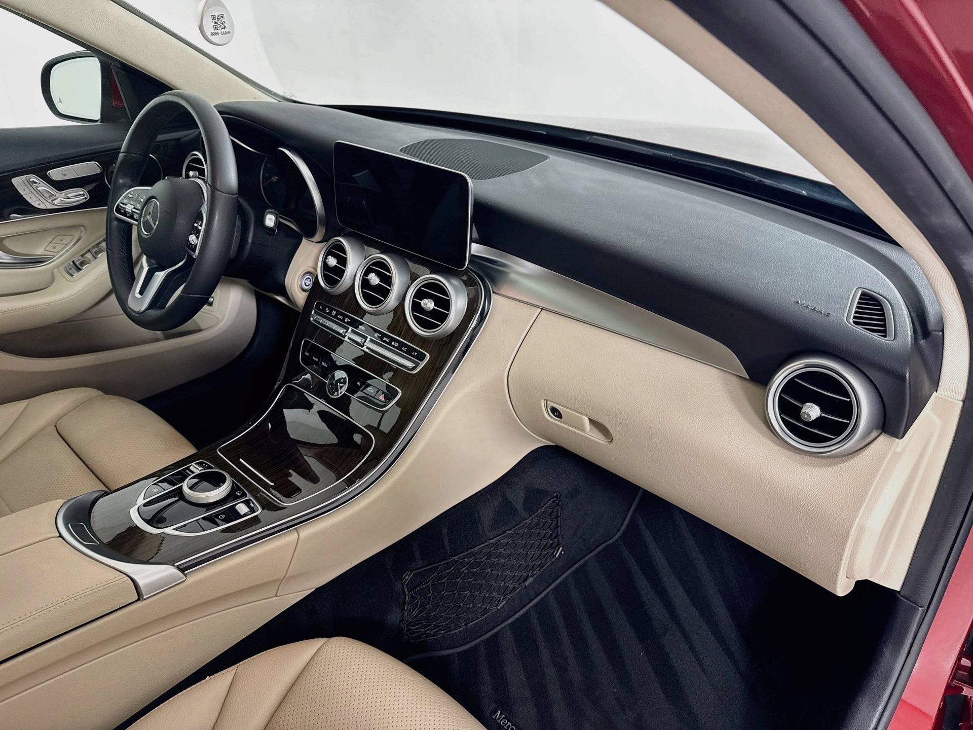 Used 2019 Mercedes-Benz C 300 Sedan image 30
