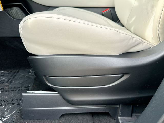 New 2026 Lincoln Aviator AWD image 12