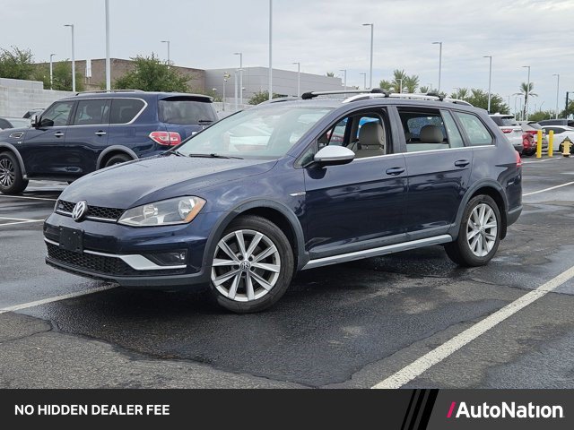 Used 2017 Volkswagen Golf Alltrack SE AWD/4WD image 1