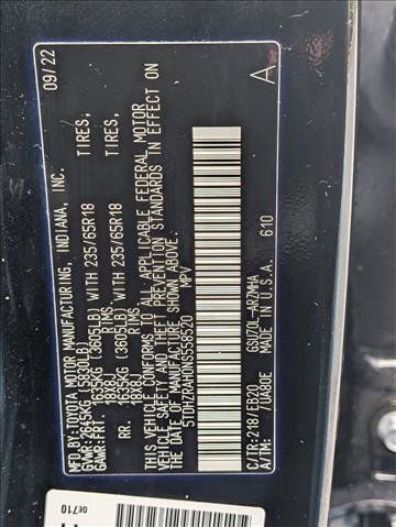 Used 2022 Toyota Highlander XLE image 27