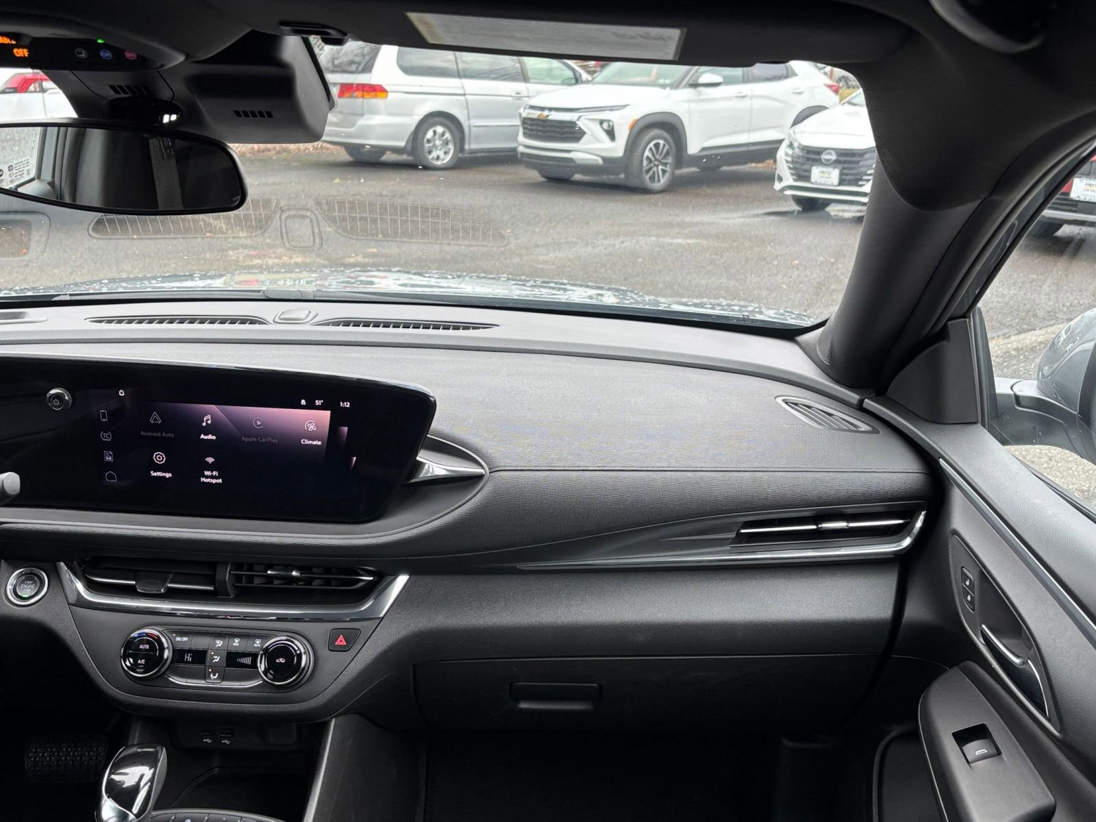 Used 2025 Buick Envista Preferred image 35