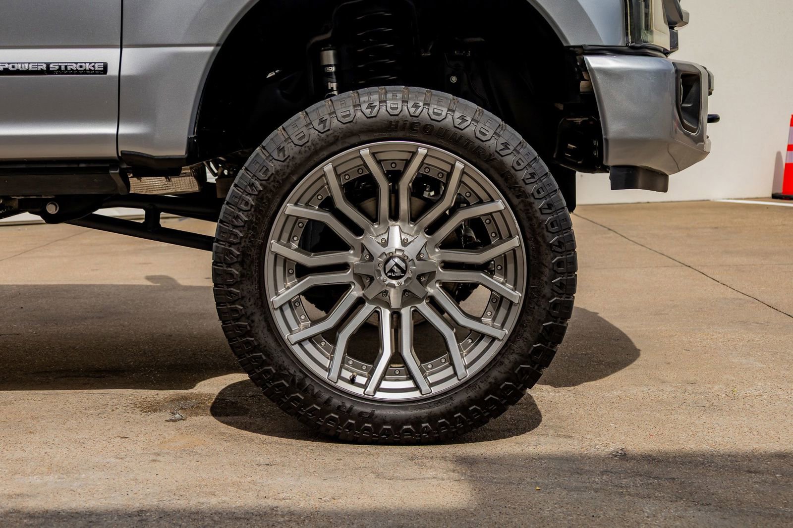 Used 2022 Ford F250 Lariat w/ Lariat Value Package AWD/4WD image 11