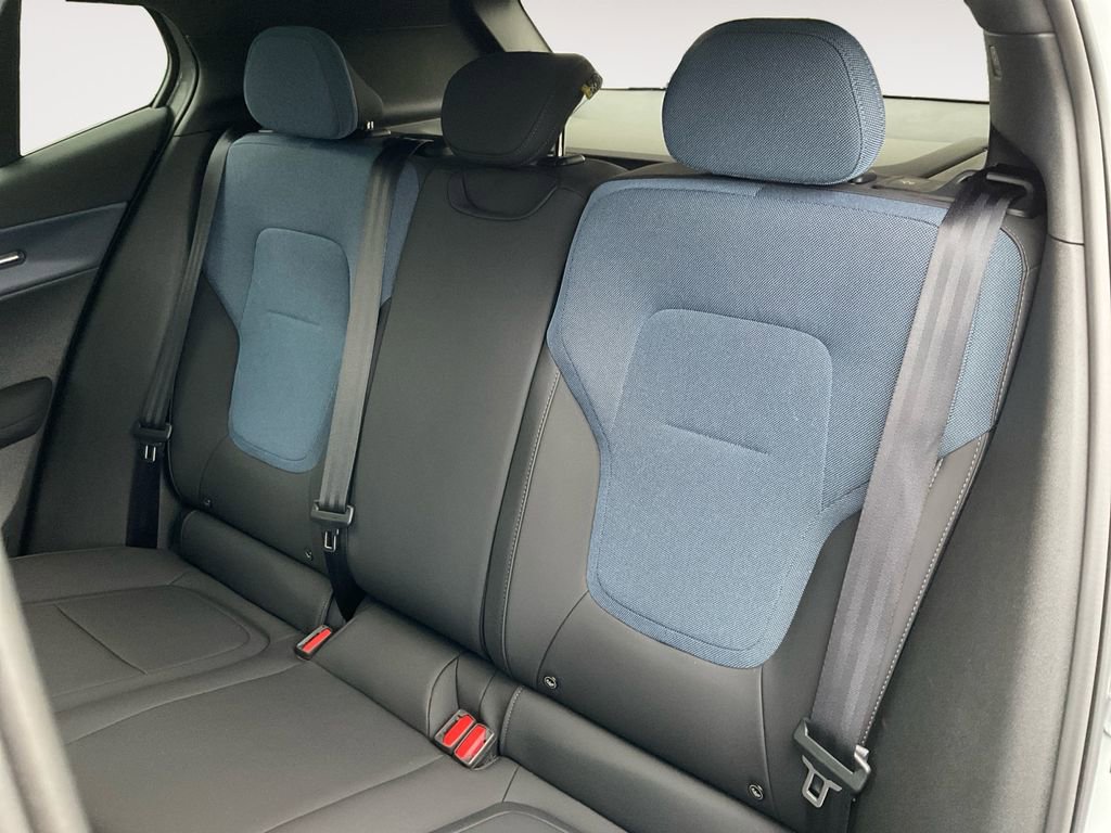 Used 2025 Volvo EX30 Ultra w/ Climate Package image 13