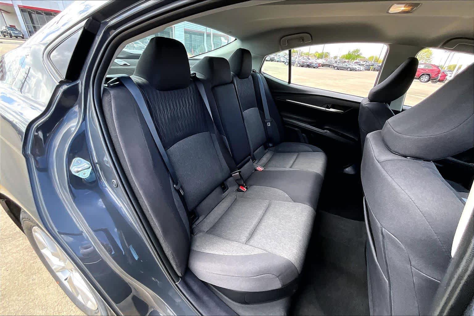 Used 2025 Toyota Camry LE FWD image 21