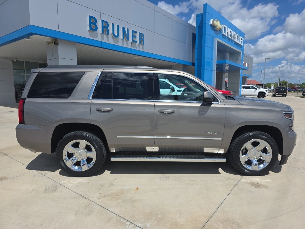 Used 2018 Chevrolet Tahoe LT w/ LT Signature Package image 21