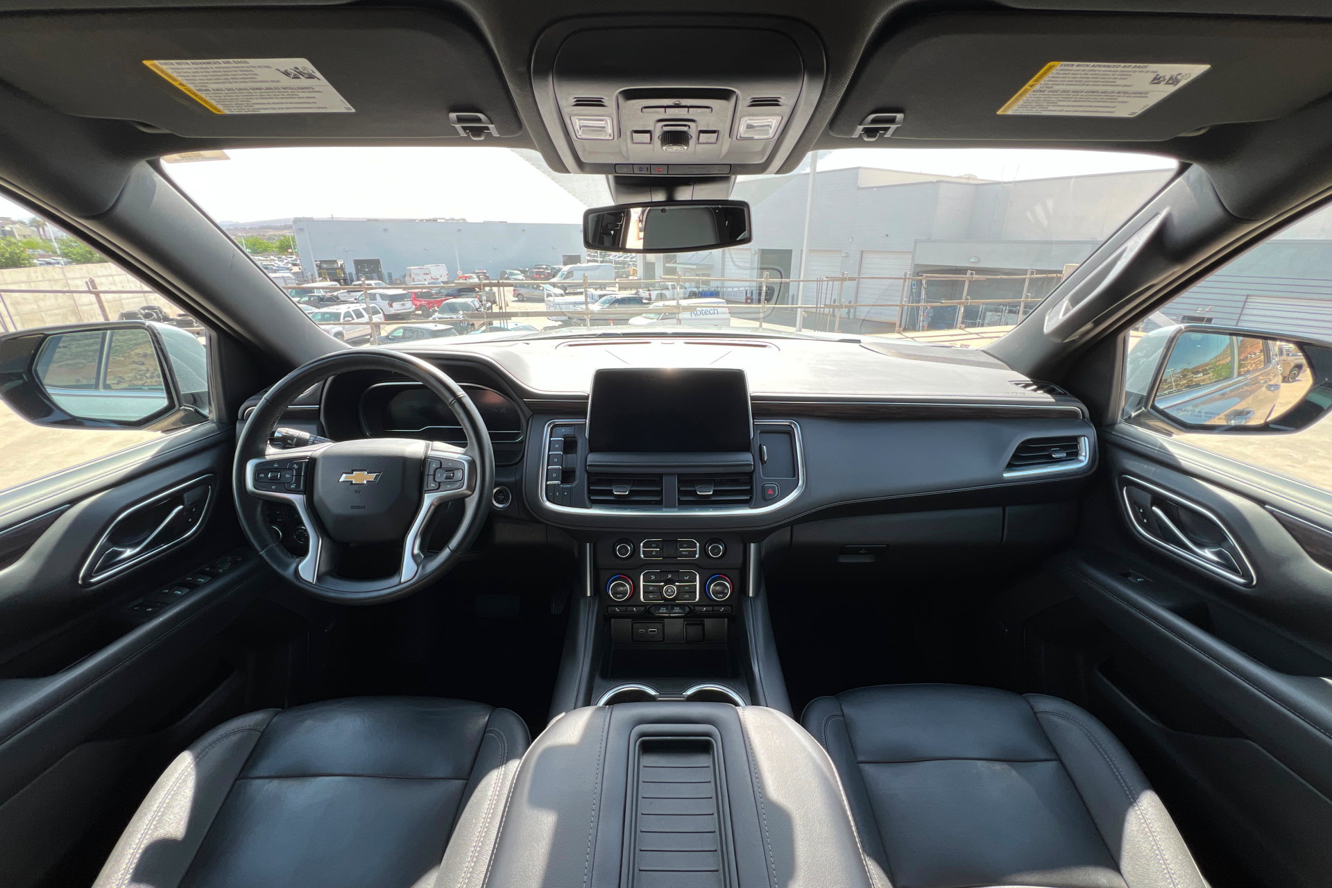 Used 2023 Chevrolet Tahoe LT w/ Luxury Package image 10