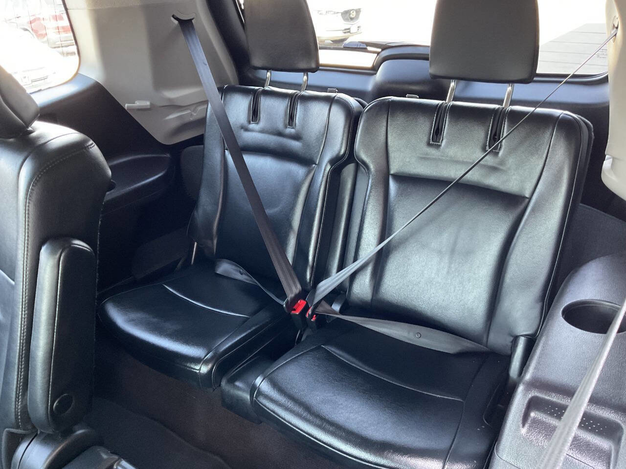 Used 2012 Toyota Highlander SE w/ Tow Pkg AWD/4WD image 39