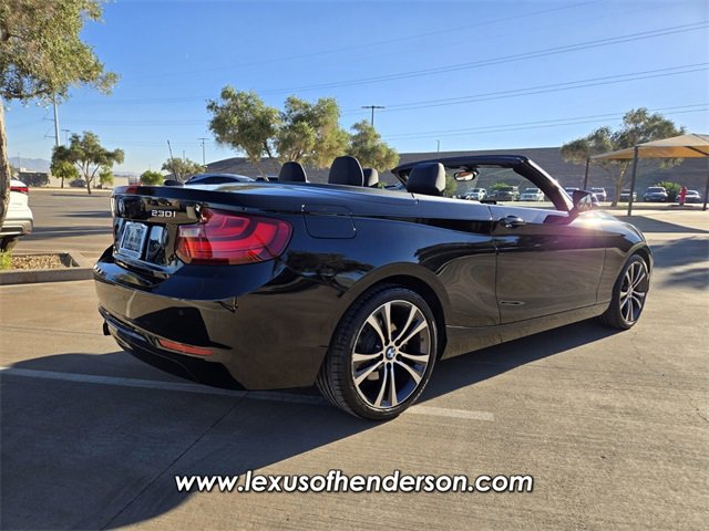 Used 2017 BMW 230i Convertible image 7