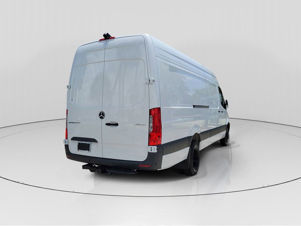 New 2025 Mercedes-Benz Sprinter 4500 image 6