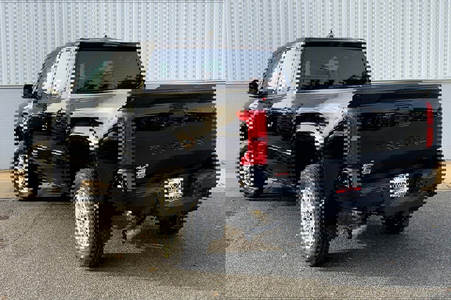 New 2025 Toyota Tacoma SR5 image 3