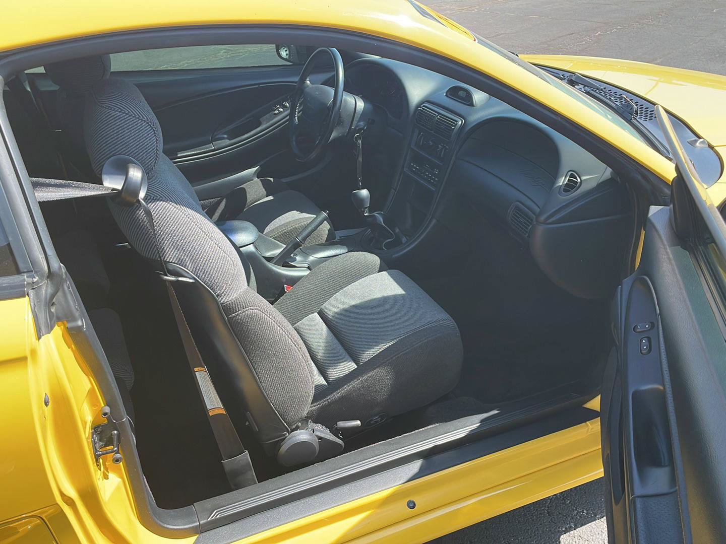 Used 1995 Ford Mustang Coupe RWD image 20