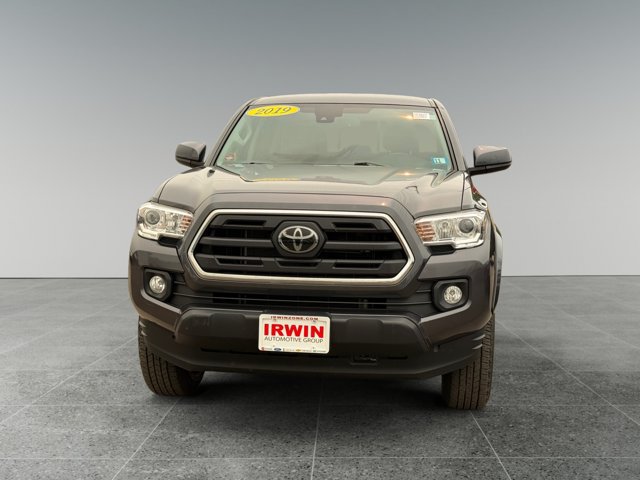 Certified 2019 Toyota Tacoma SR5 AWD/4WD image 8