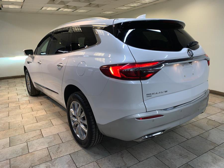 Used 2020 Buick Enclave Premium w/ Sun and Sites Package image 6