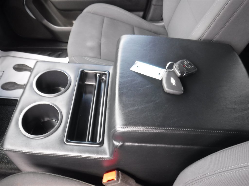 Used 2022 Chevrolet Tahoe LS RWD image 15