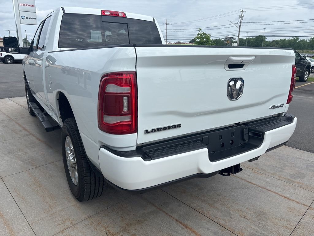 Used 2023 RAM 2500 Laramie AWD/4WD image 2