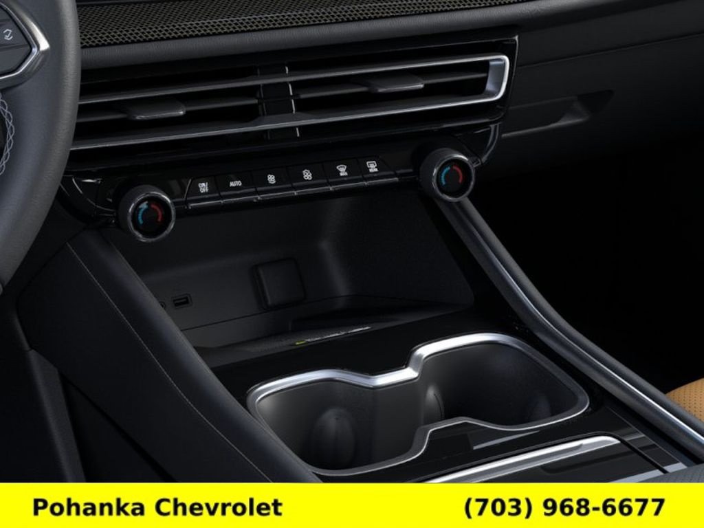 New 2027 Chevrolet Traverse Z71 w/ Enhanced Driving Package AWD/4WD image 23