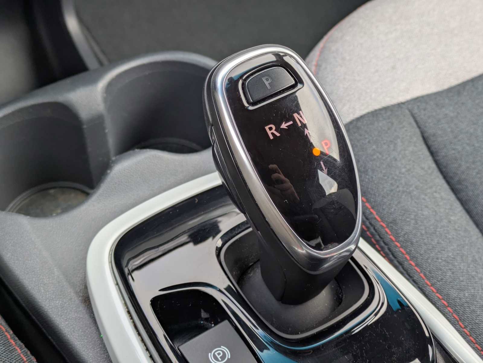 Used 2020 Chevrolet Bolt LT image 30