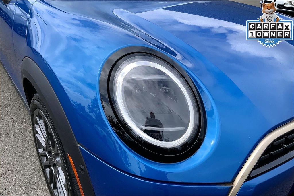 Certified 2025 MINI Cooper 4-Door Hardtop image 28