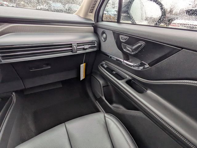 New 2026 Lincoln Corsair Reserve image 14