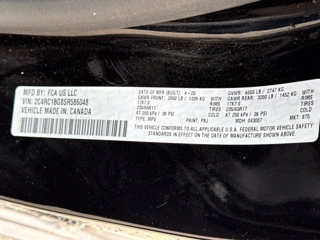 Used 2025 Chrysler Pacifica Select FWD image 14