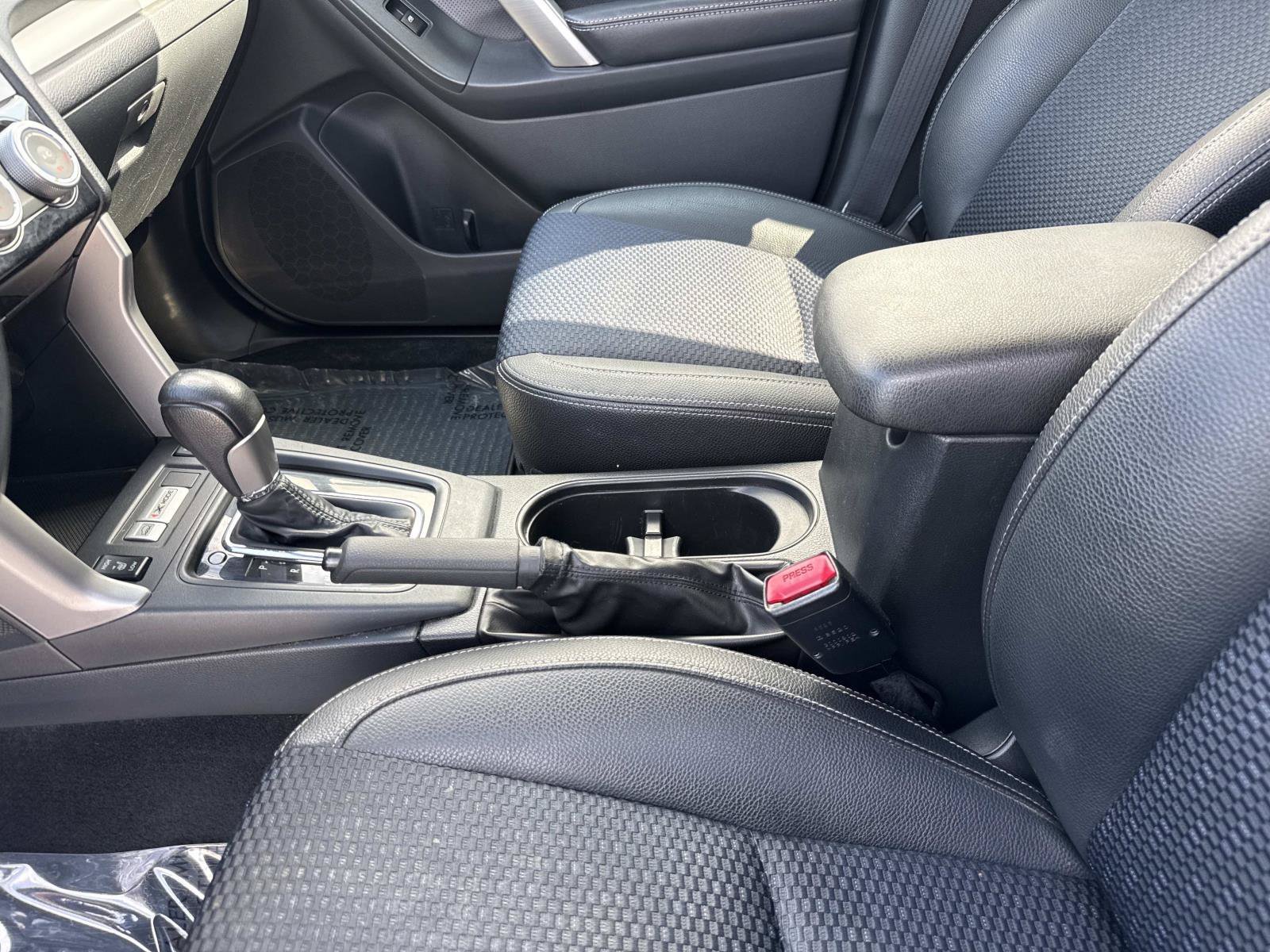 Used 2016 Subaru Forester 2.0XT Premium AWD/4WD image 21