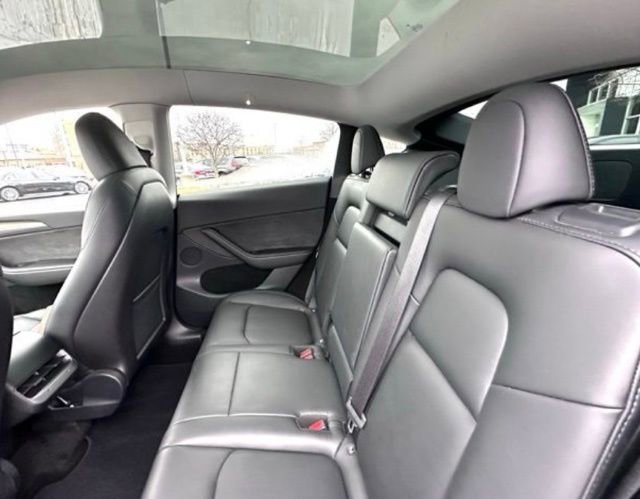 Used 2023 Tesla Model Y Long Range image 16