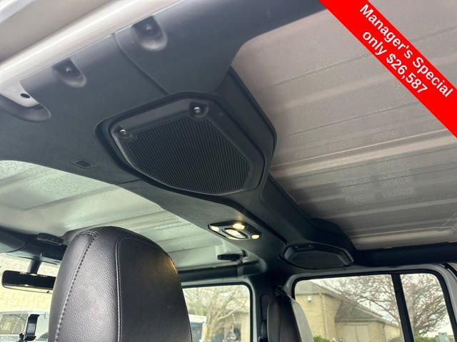 Used 2022 Jeep Wrangler Unlimited Sahara w/ Dual Top Group image 17