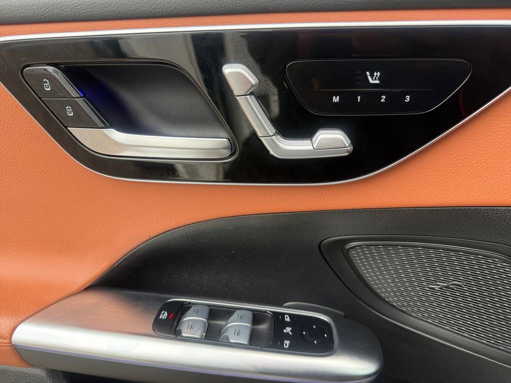 Certified 2023 Mercedes-Benz C 300 Sedan w/ Exclusive Trim Package image 17