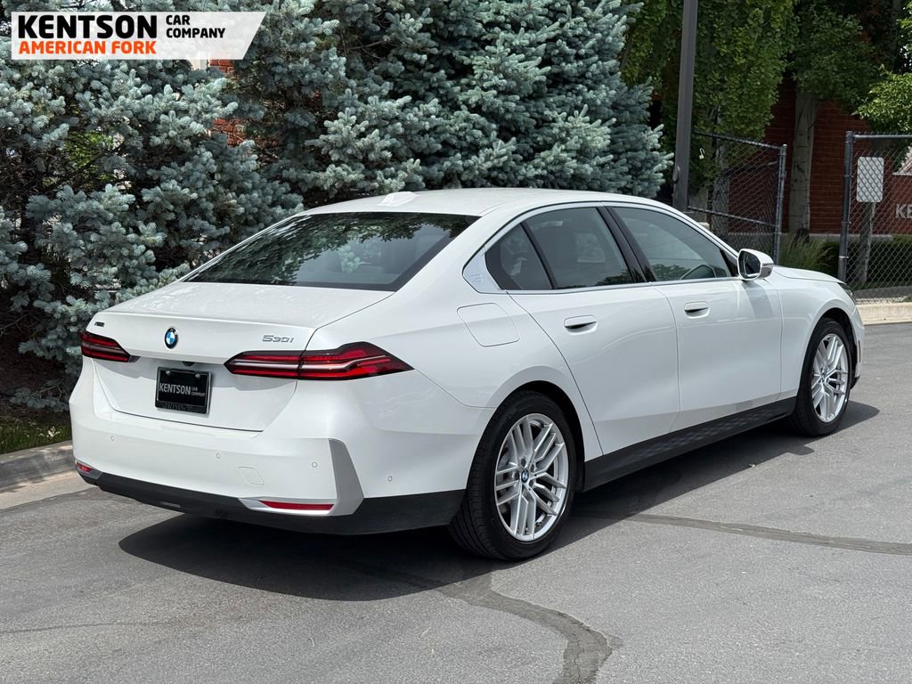 Used 2025 BMW 530i xDrive 530i xDrive image 9