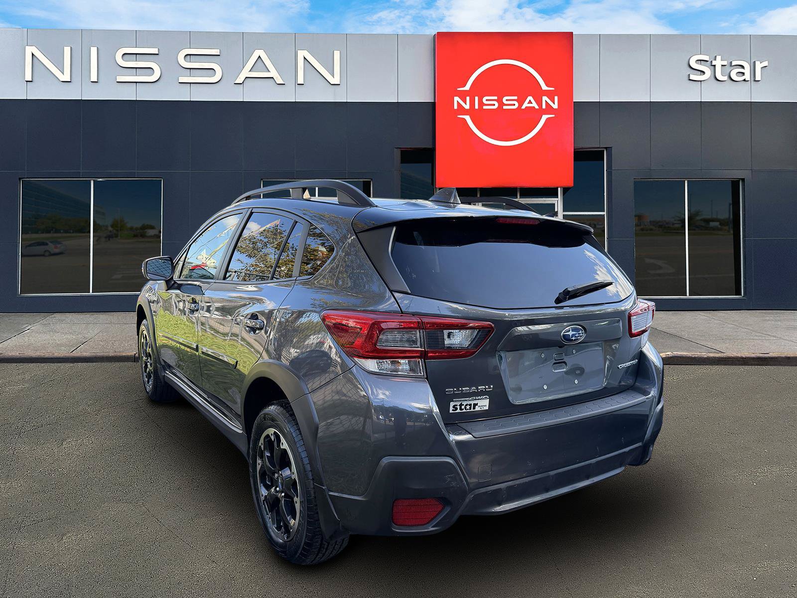 Used 2022 Subaru Crosstrek 2.0i Premium AWD/4WD image 4
