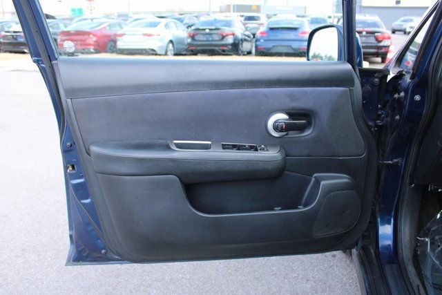 Used 2008 Nissan Versa 1.8 S w/ PWR Pkg image 10