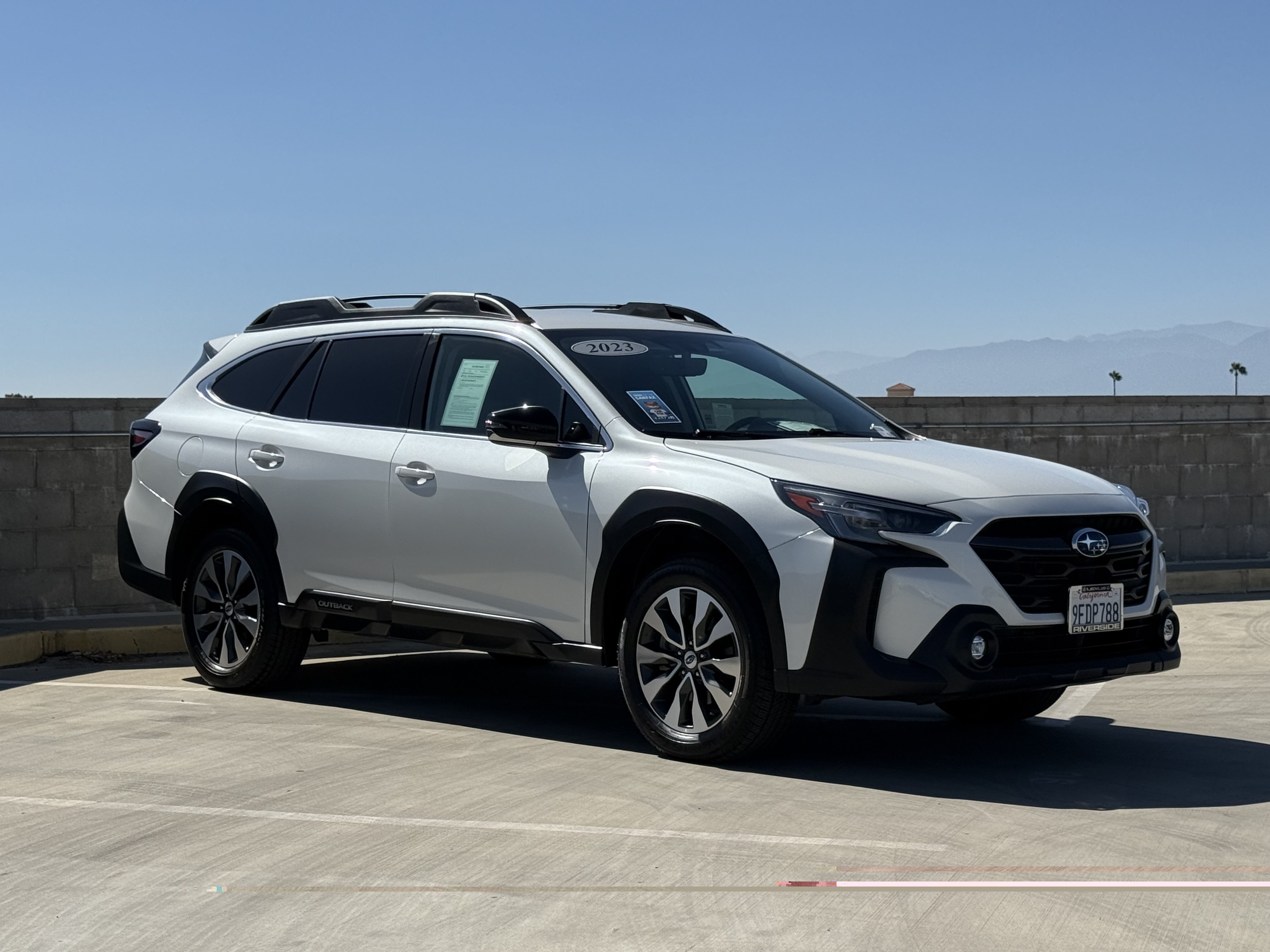 Used 2023 Subaru Outback Limited AWD/4WD image 2