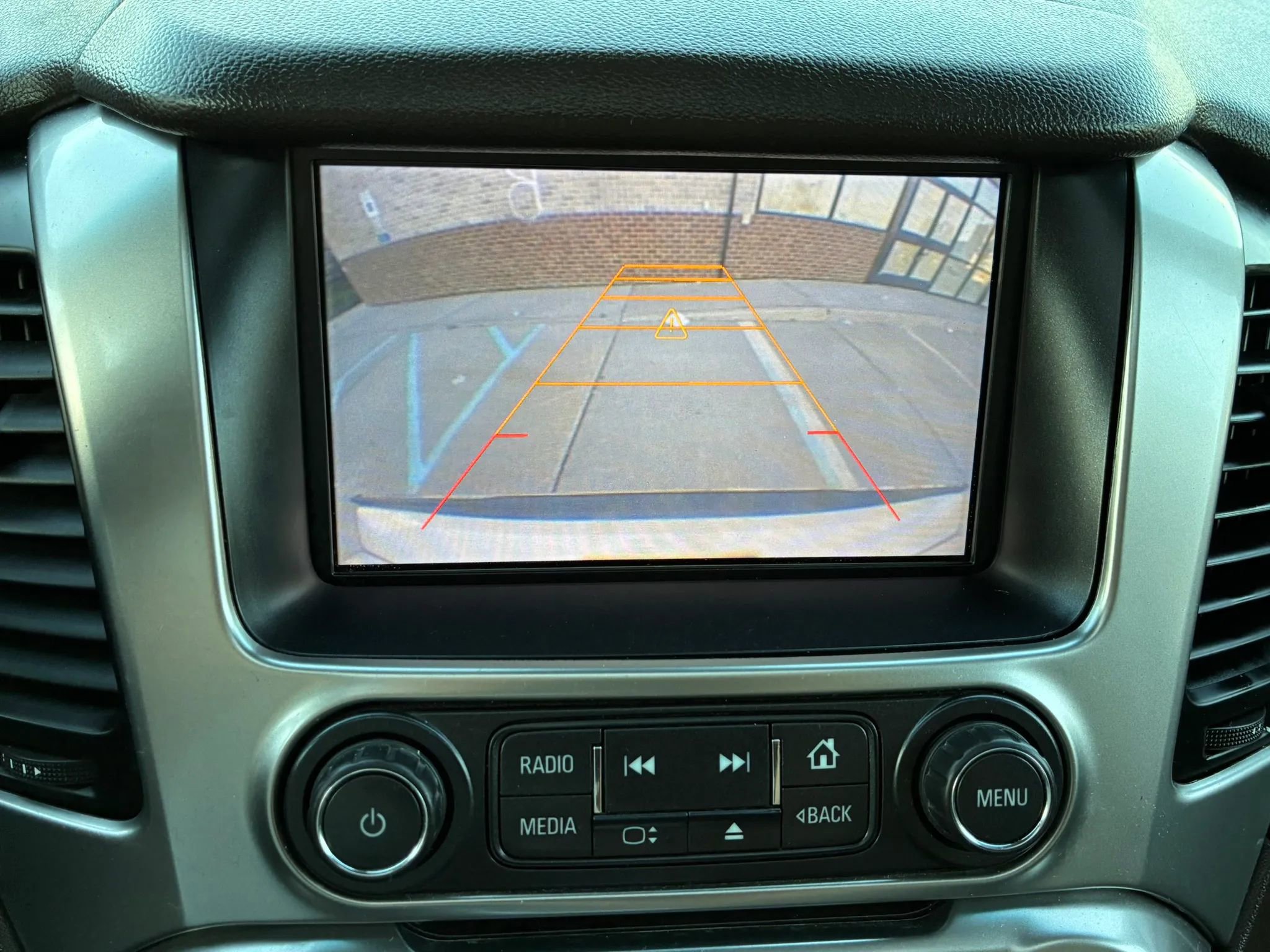 Used 2015 Chevrolet Tahoe LTZ image 23