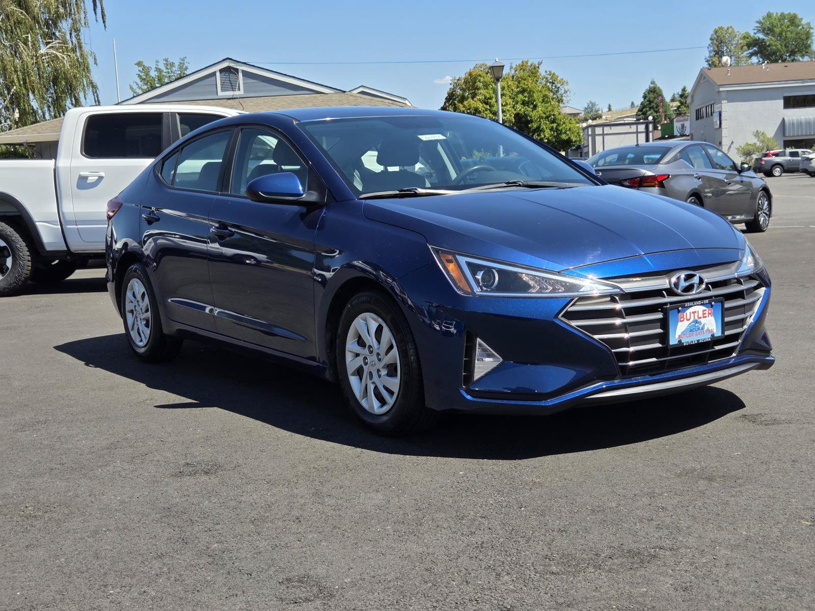 Used 2019 Hyundai Elantra SE FWD image 3
