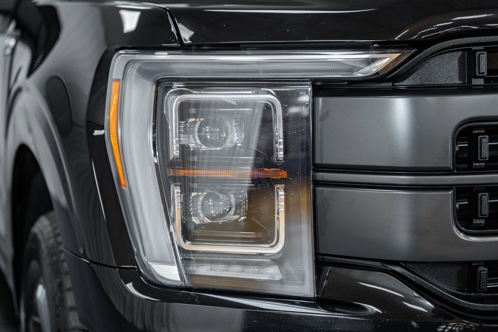 Certified 2023 Ford F150 Lariat w/ Equipment Group 502A High image 14