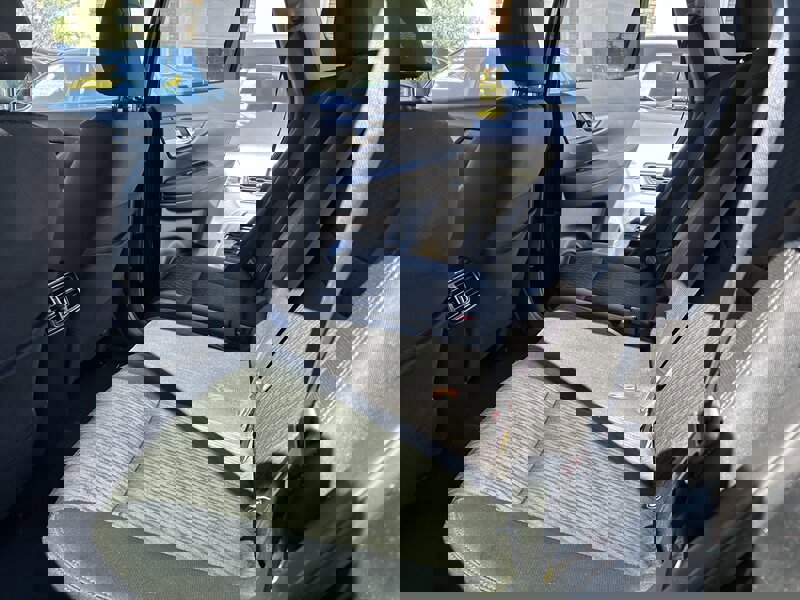 Used 2019 Nissan Rogue SV image 12