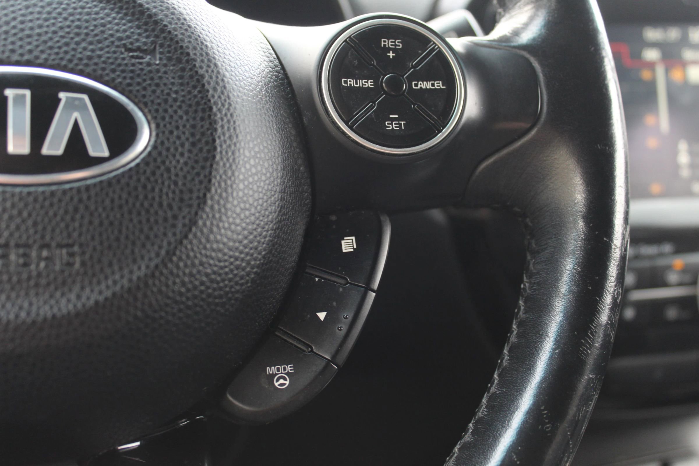 Used 2015 Kia Soul ! w/ Sun & Sound Package image 26