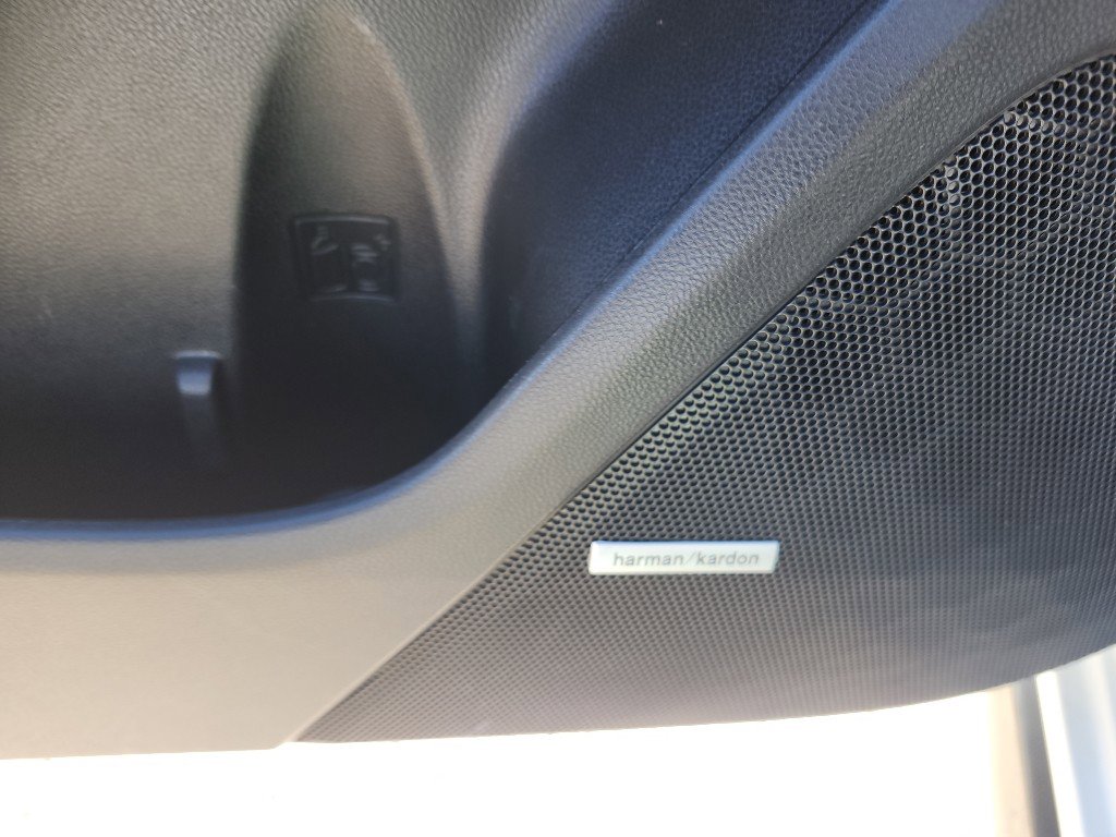 Used 2018 Subaru Crosstrek 2.0i Limited image 18