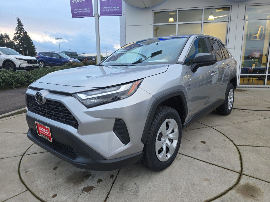 Used 2023 Toyota RAV4 LE image 2