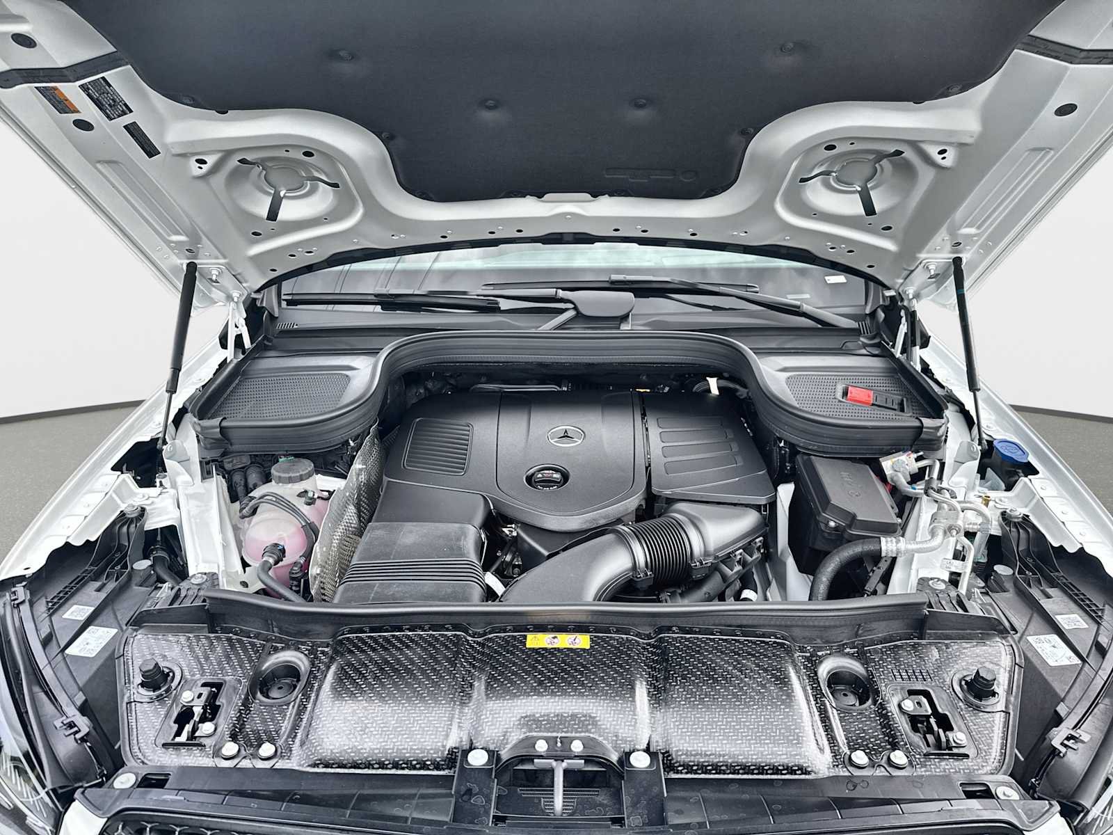 New 2026 Mercedes-Benz GLE 450e 4MATIC image 14