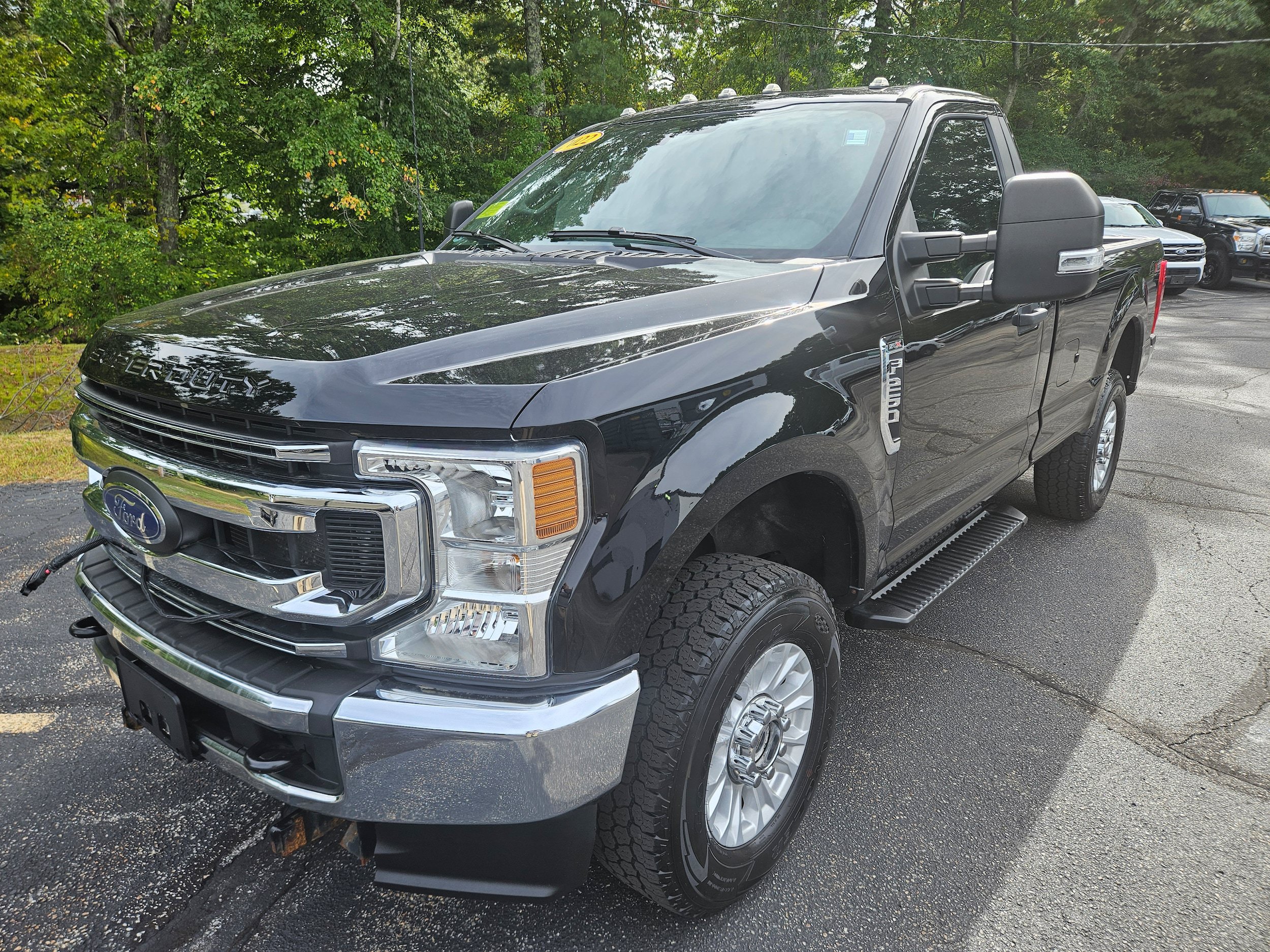 Used 2022 Ford F250 XL w/ STX Appearance Package AWD/4WD image 3