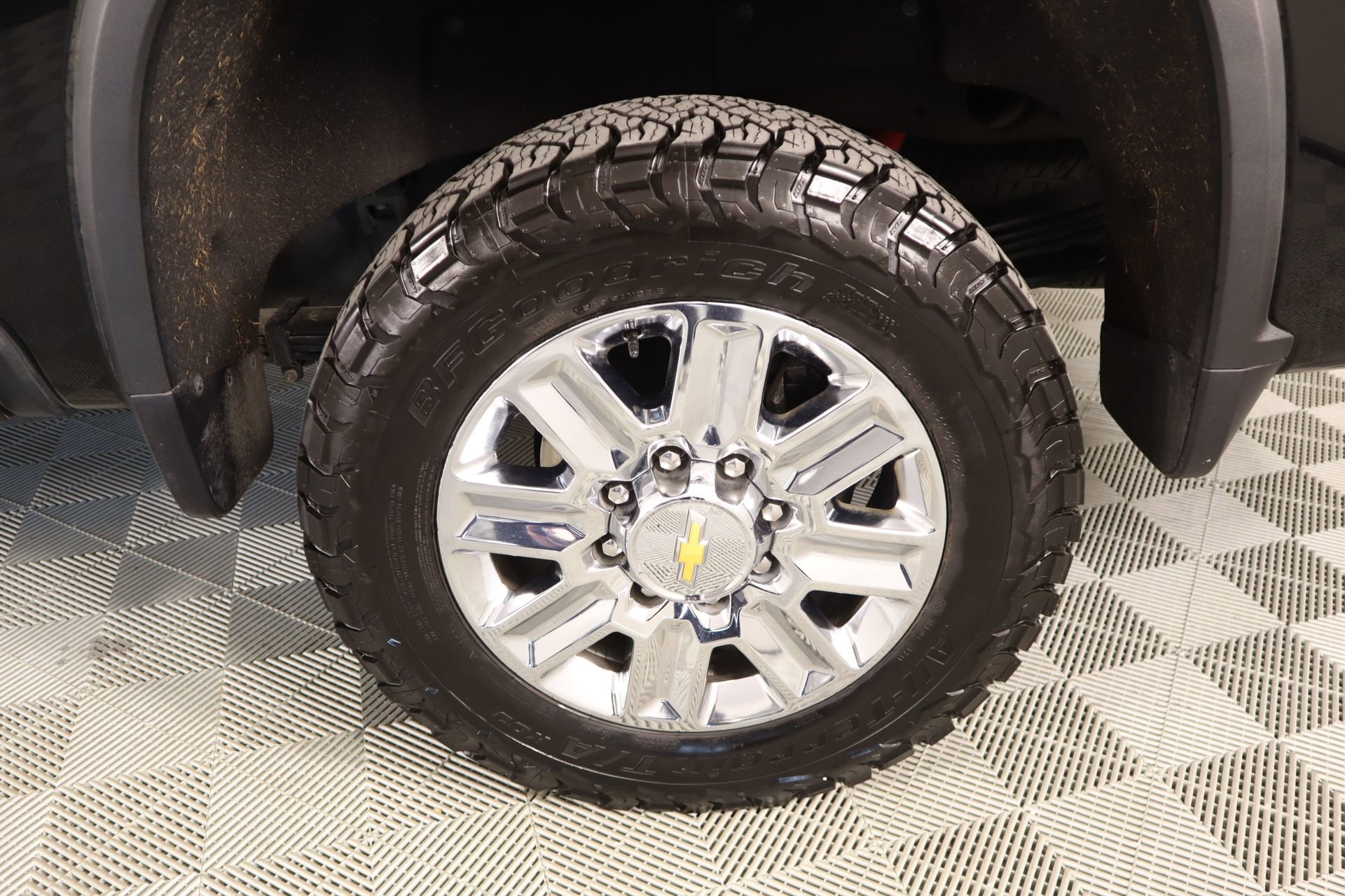 Used 2024 Chevrolet Silverado 2500 High Country w/ Technology Package image 19