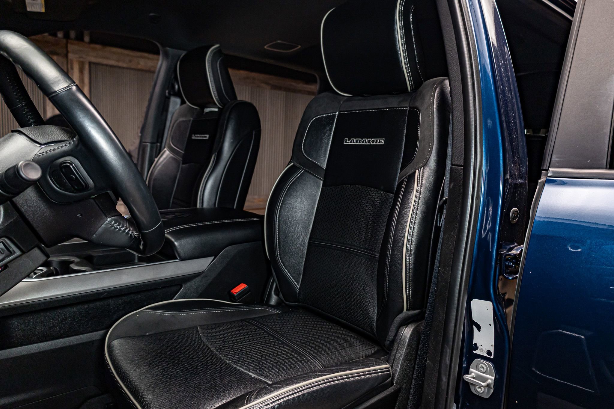 Used 2022 RAM 3500 Laramie image 25